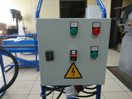 Передвижной заправочный агрегат для гидросистем